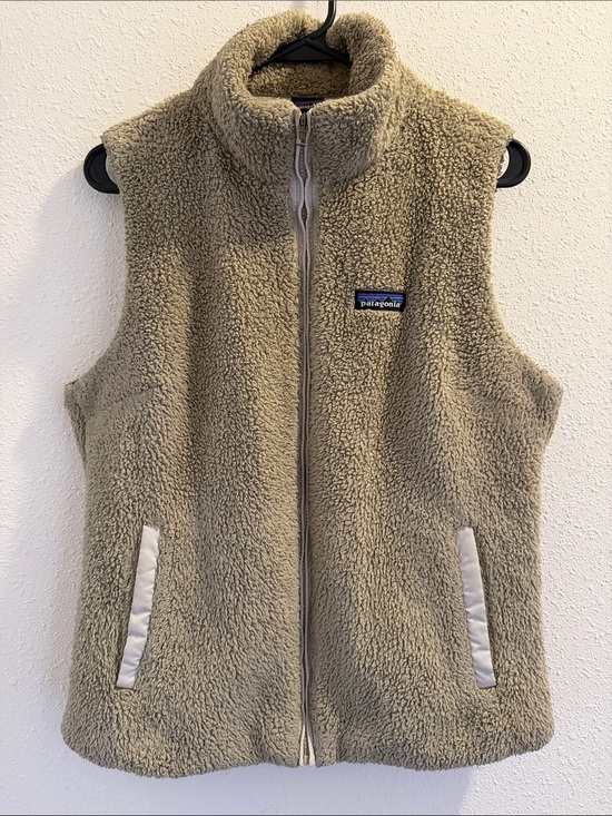 Patagonia Jackets & Blazers - Women’s Patagonia Los Gatos Vest, Size L
